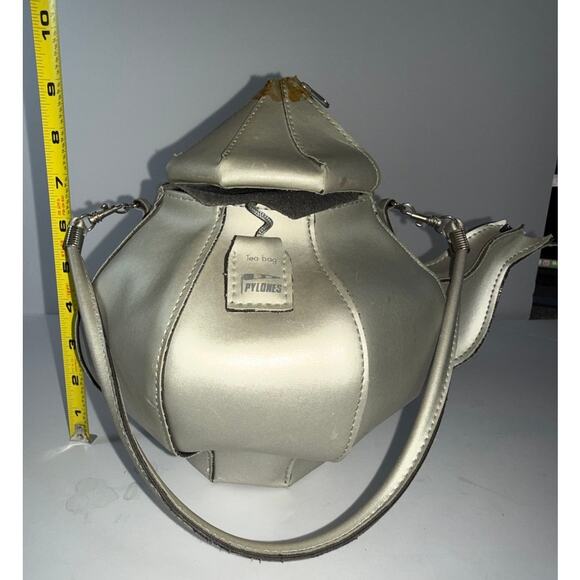 Pylones Design Lucas Tea Pot Purse Silver Unique Bag Needs TLC - Picture 8 of 9